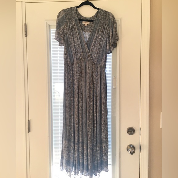 Knox Rose wrap dress - Picture 1 of 3